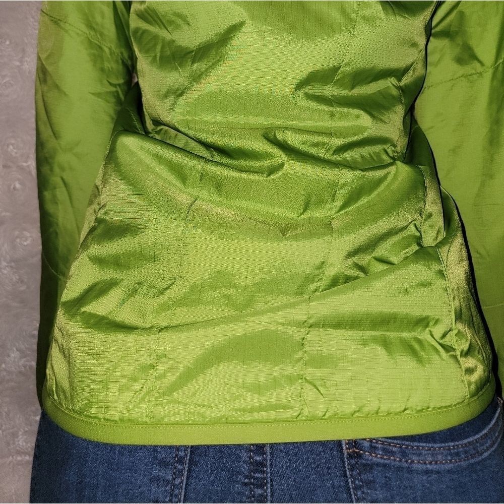 Adidas Outdoor lightly insulated full zip jacket (small) - Picture 6 of 9